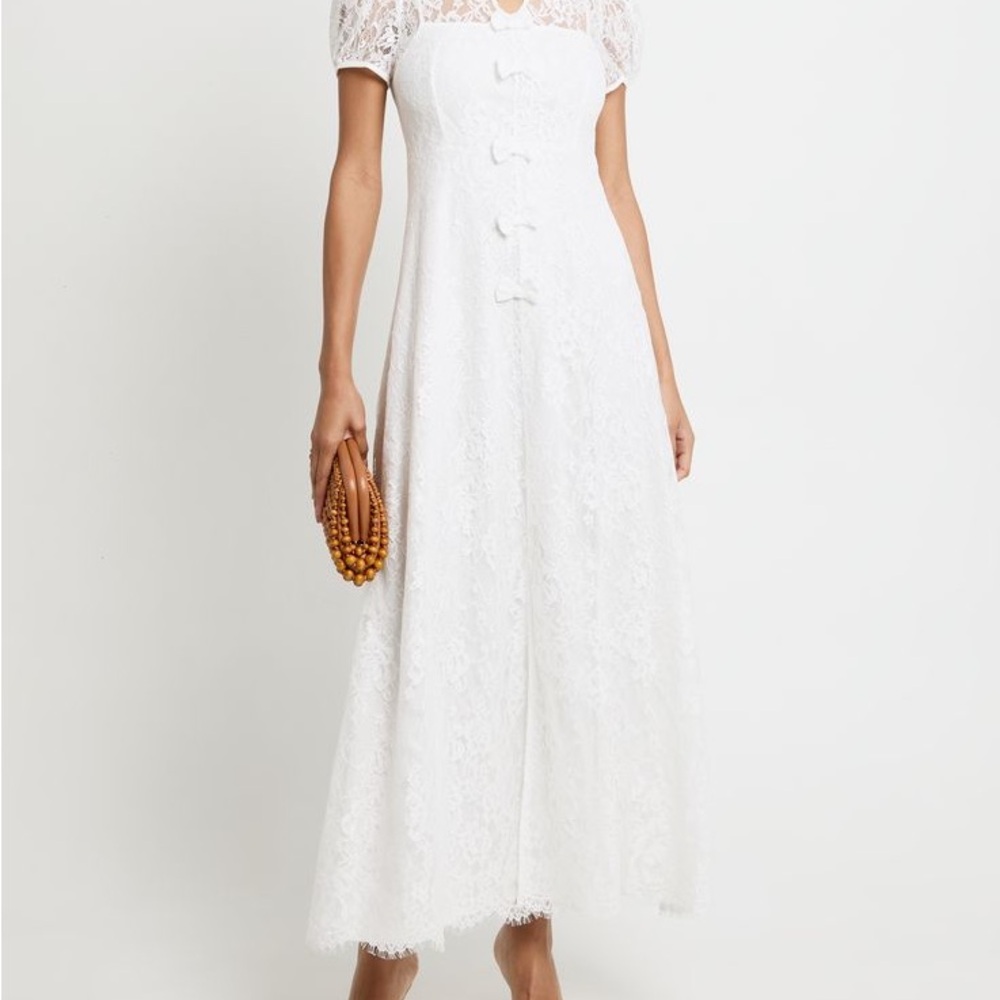 Elegant White Lace Dress